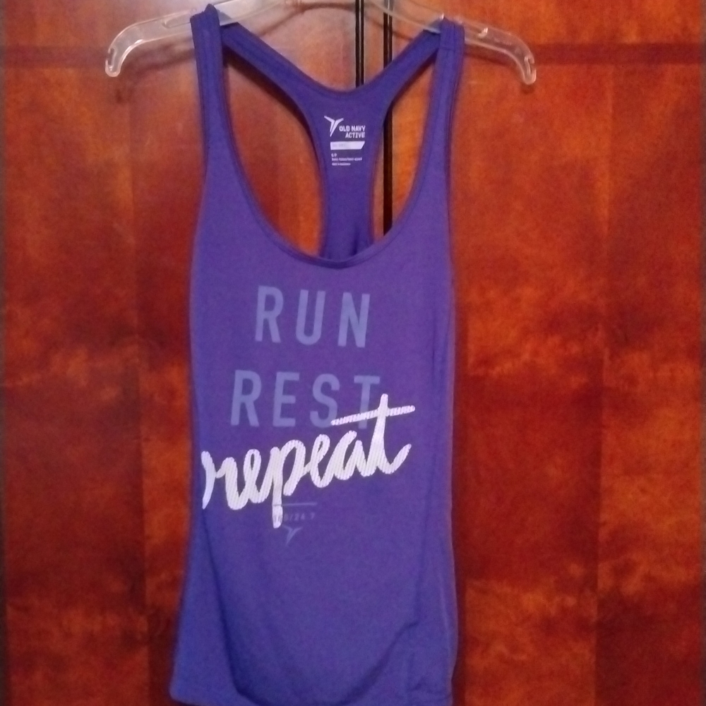 Old navy active wear shirt